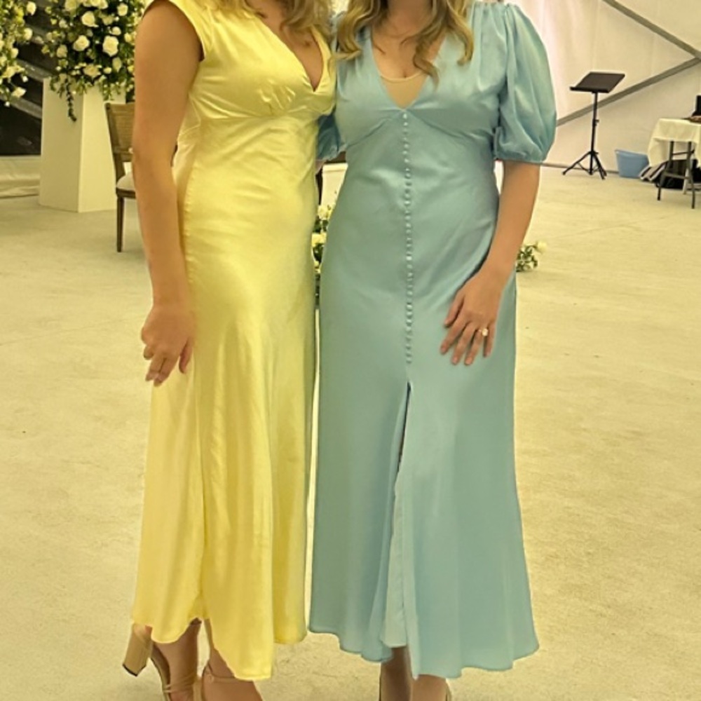 Elegant Blue Women's Dresses